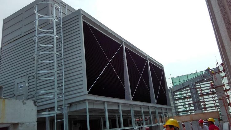 廣東藍(lán)訊<a href=http://m.pc-gift.com/tags22_0.html target=_blank class=infotextkey>冷卻塔維修</a>廠家安全措施