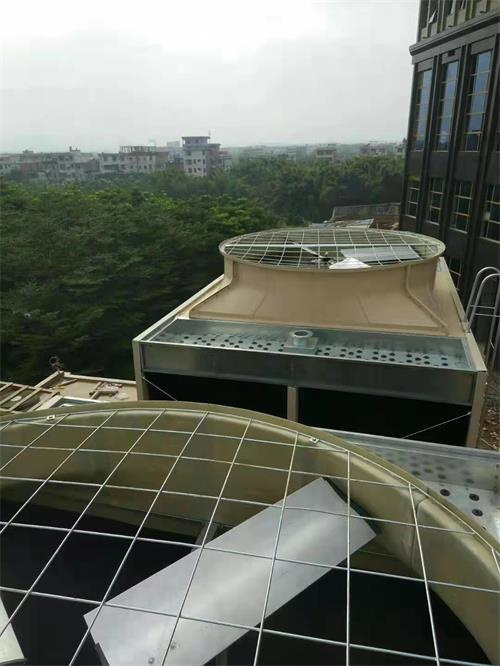 <a href=http://m.pc-gift.com target=_blank class=infotextkey>工業(yè)冷卻塔</a>風(fēng)機(jī)故障維修