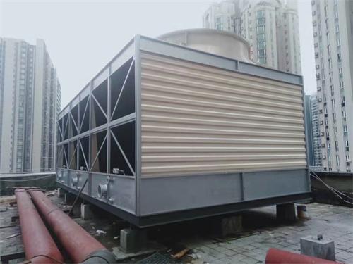 <a href=http://m.pc-gift.com target=_blank class=infotextkey>工業(yè)冷卻塔</a>防凍液